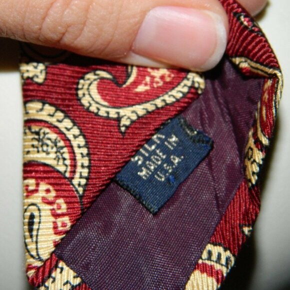 Barneys New York Red Gold Paisley Pattern Tie - Picture 4 of 4